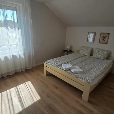 Szederinda Házikó *